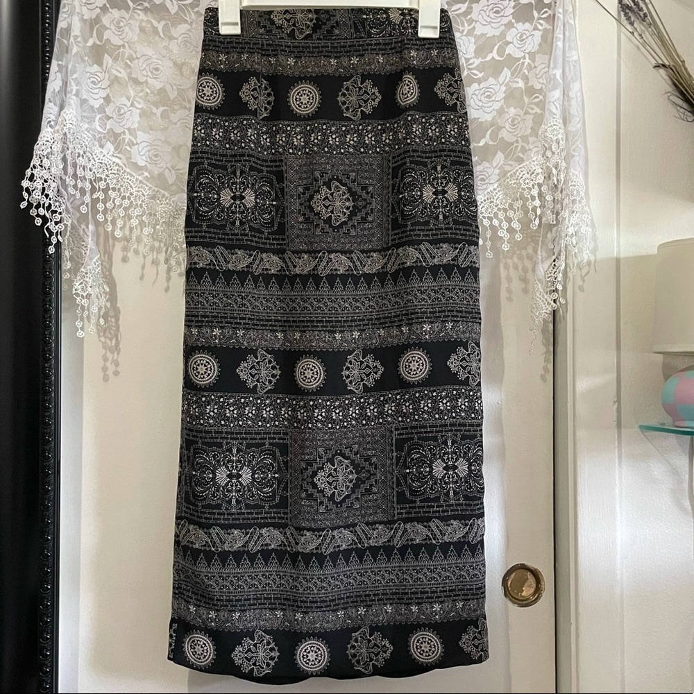 Vintage Liz Claiborne Midi Skirt